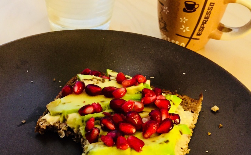 Avocado Toast with Hummus and Pommegrenade 